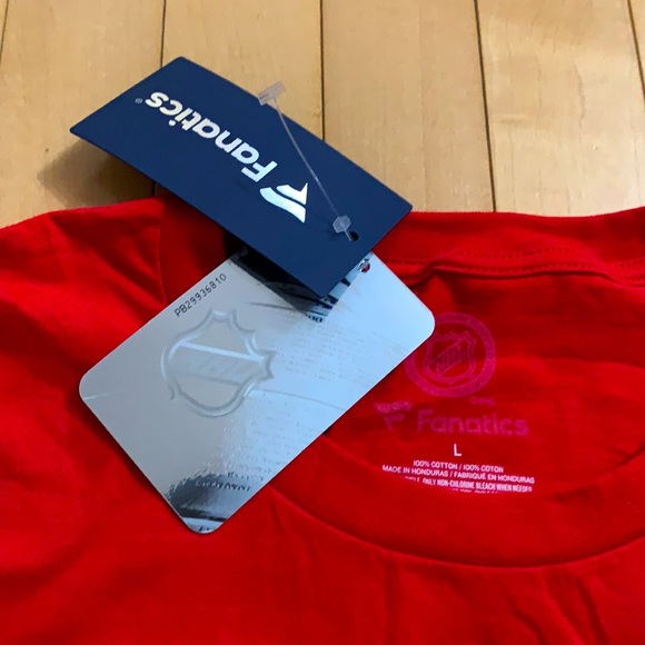 Calgary Flames shirt - Picture 3 of 4